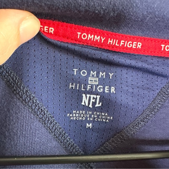 Tommy Hilfiger NFL Cowboys Quarterzip Pullover Sweater Crop Women’s Size Medium - Picture 6 of 8